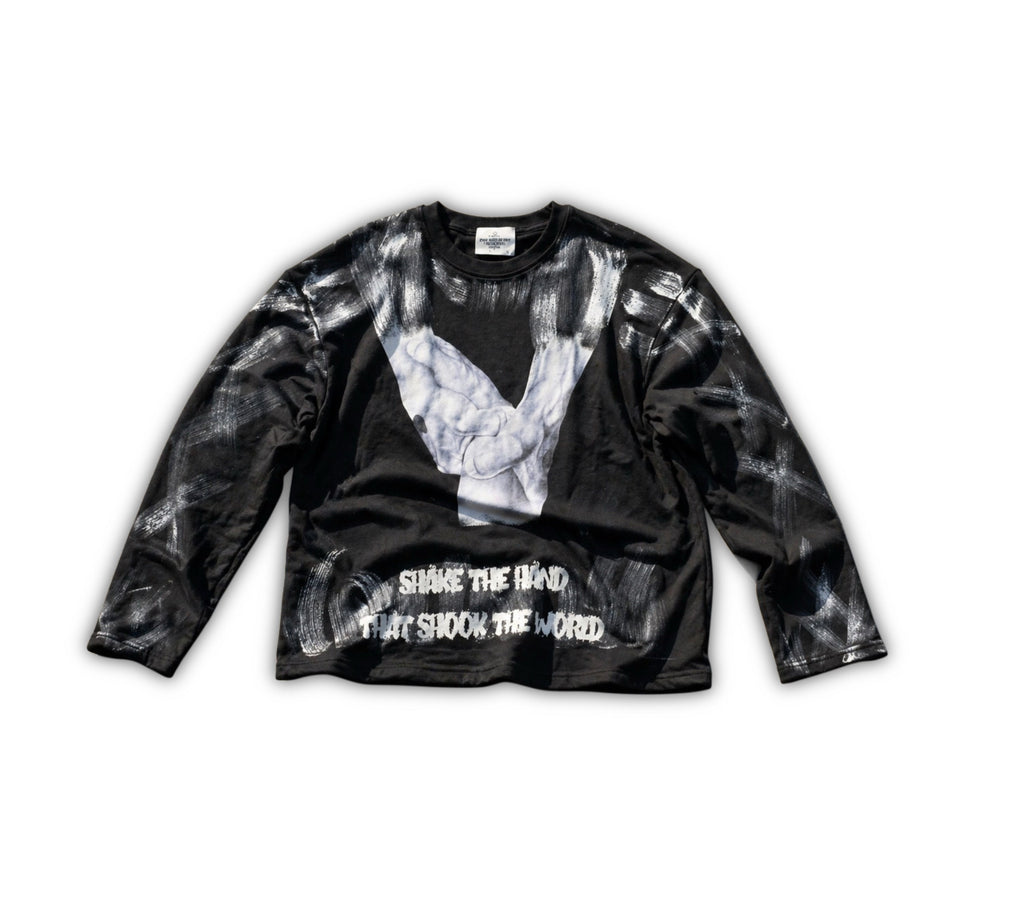 Shake The World crew neck